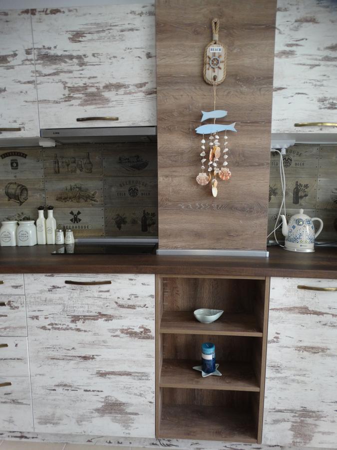 Lora Boutique Apartment Pomorie Ngoại thất bức ảnh